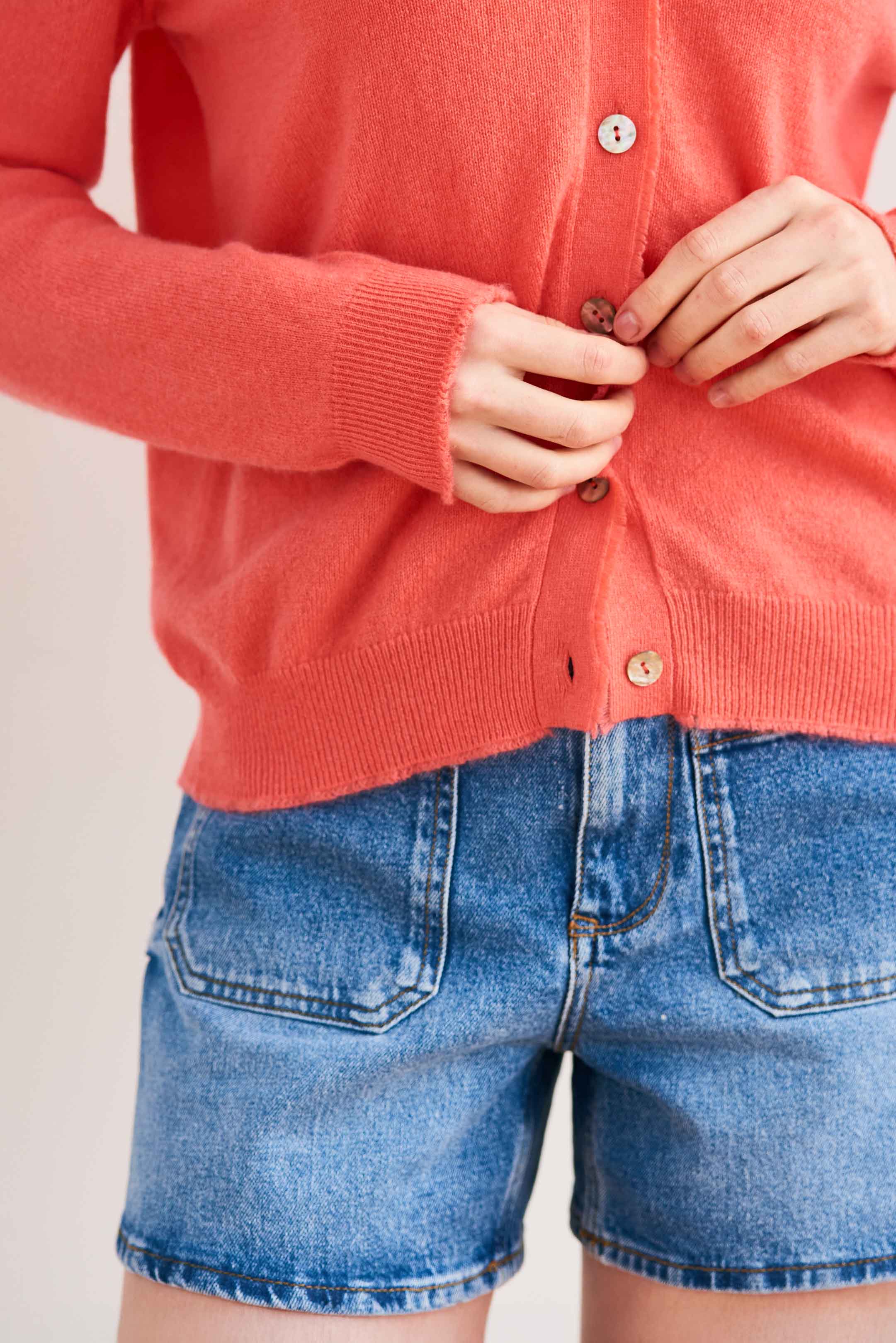 Cashmere Distressed Vee Cardigan in Coral - Image 3