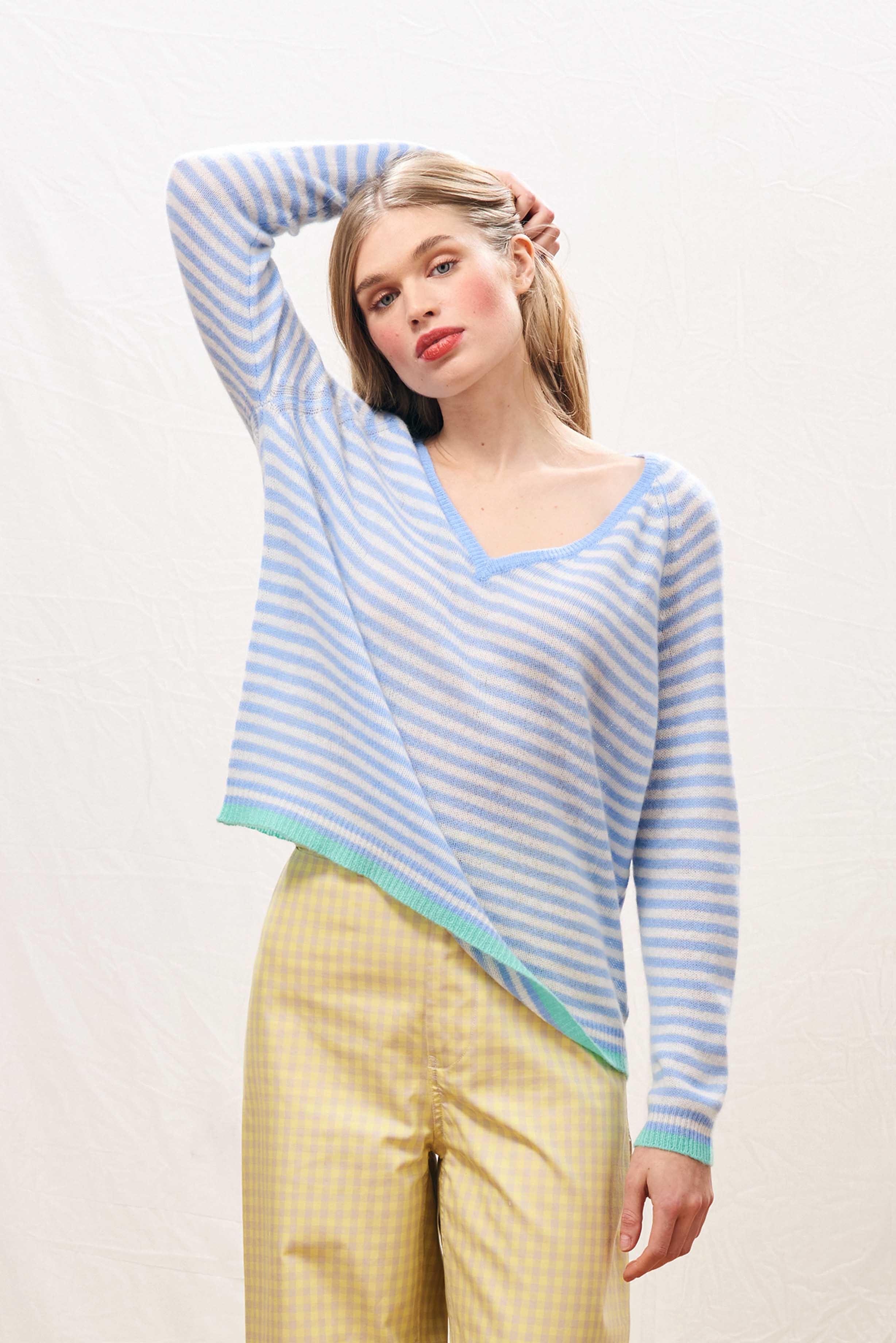 Cashmere Oversized Little Stripe Vee in Blue - Image 3