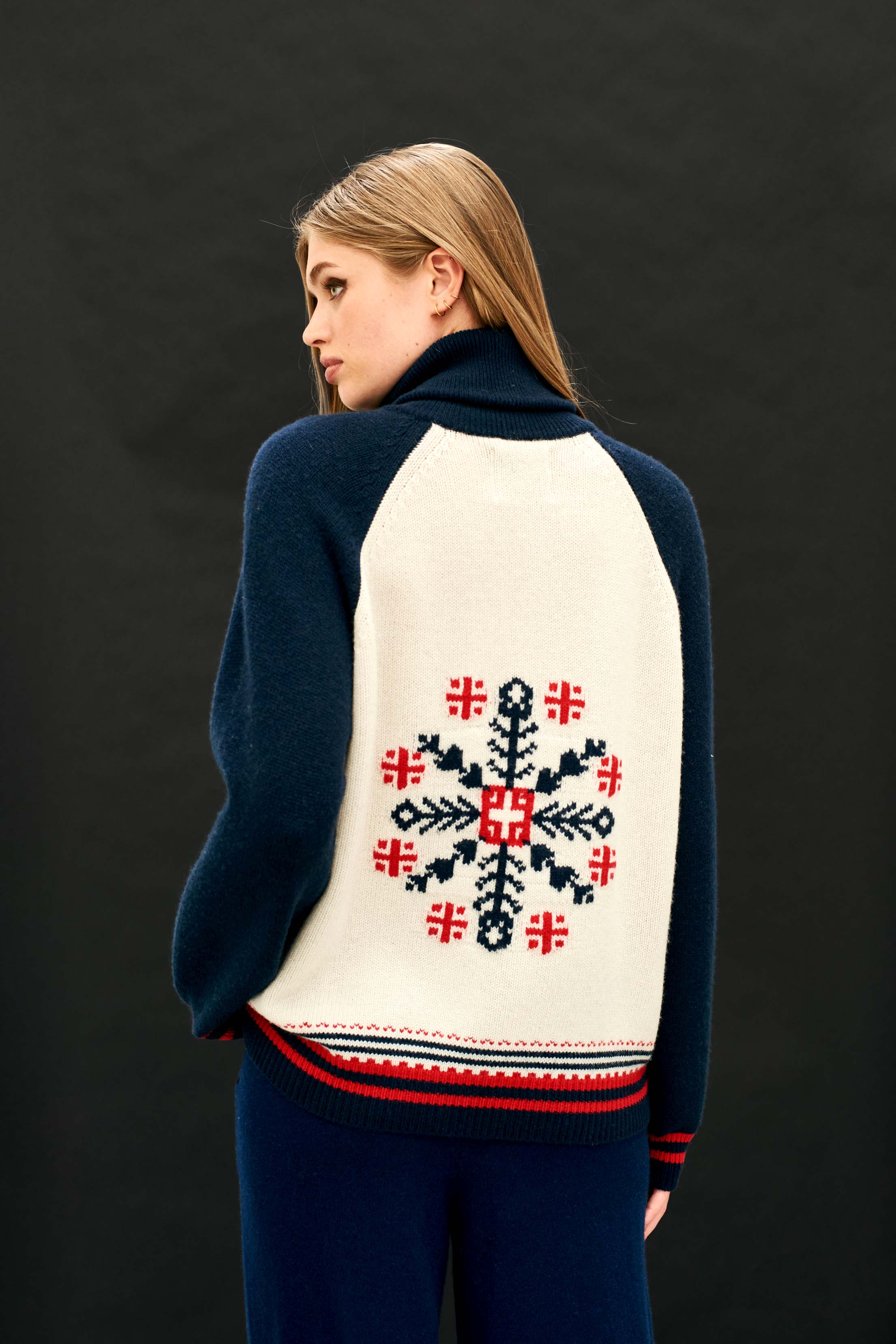 Cashmere Wool Snowflake Zip Up in Cream and Navy - Image 3