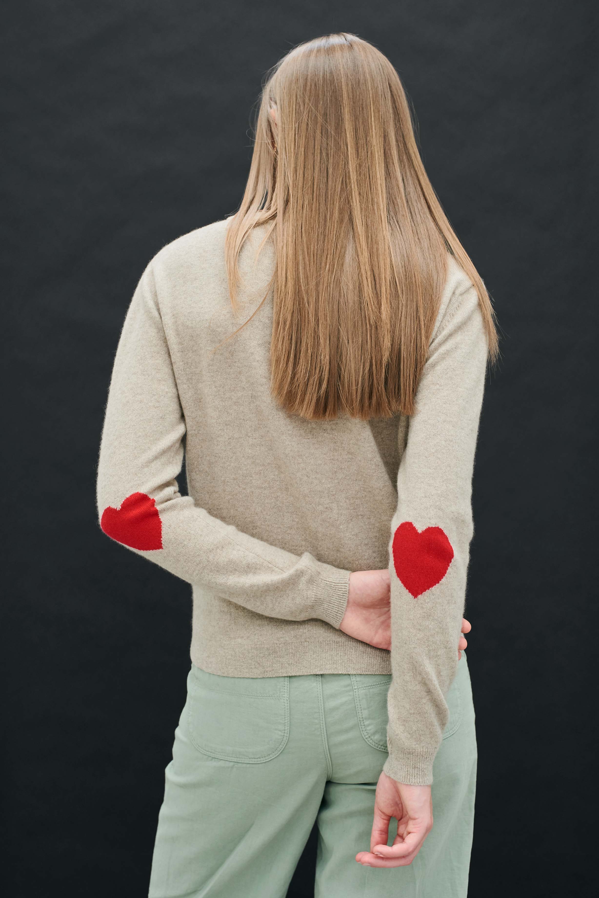 Heart Patch Cashmere Crew in Organic Light Brown and Red - Image 4