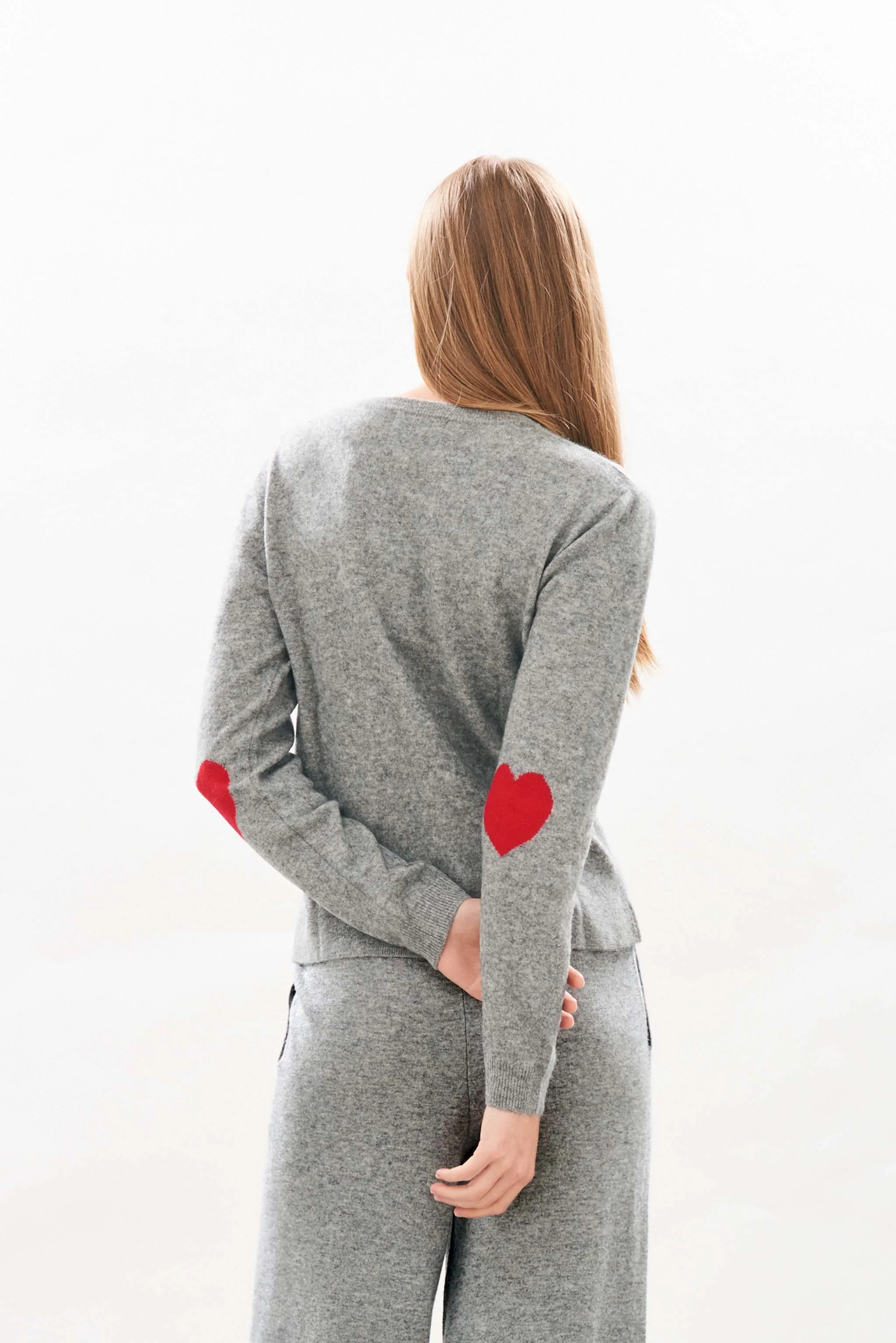 Heart Patch Cashmere Crew in Mid Grey and Red - Image 4